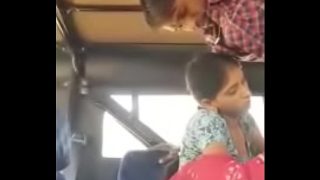 Marwadi bhabhi ka ghaghra utha ke chut chodi riksha me