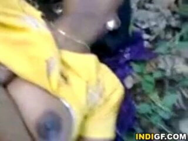 Desinms - Sexy desi girl ki khet me chudai ka desi mms video