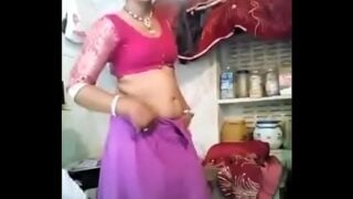 Bra panties me masti marti gaanw ki bhabhi