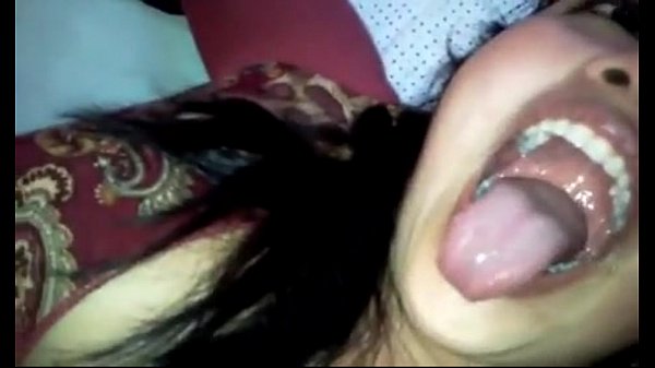 Assamese girl ka hot cock sucking aur cum drinking video