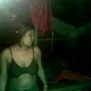 Desi randi ka bra panty me nanga naach bhojpuri song laga ke