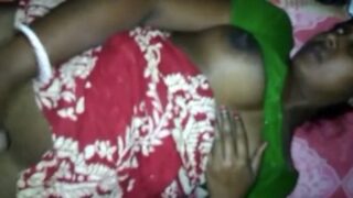 Bache ko sula ke devar se chudi kali Bengali bhabhi