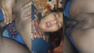 Hot loud moan dete hue chikni chut chudwaati bhabhi