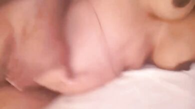 Horny mallu bhabhi sex ka maja le rahi hai apne pati k sath