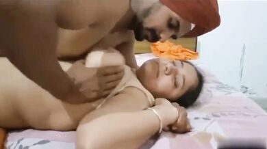 Birthday wale din sardaar ladke nai choda apni gf punjabi sex