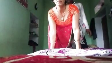 Bhabhi ko kutiya banake pela devar nai village devar bhabhi sex