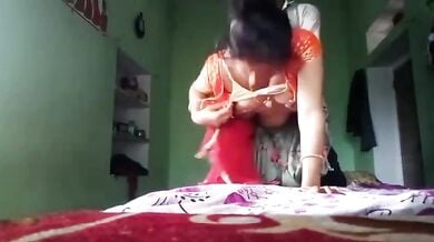 Bhabhi ko kutiya banake pela devar nai village devar bhabhi sex