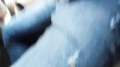 Car ke andar lund chusti ladki ka blowjob video