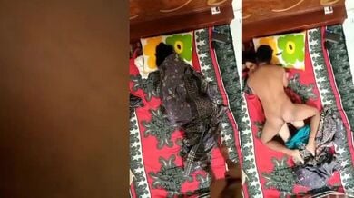 Raatme light jala desi couple chudai kar rahe hai