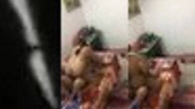 Mallu moti bhabhi baithi apne lover ke lund ke upar