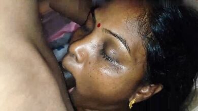 Devar ke lund ka malai khaati gaanv ki bhabhi
