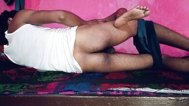 Devarji nai kari bhabhi ki chudai or chut pe girayaa apna safed maal