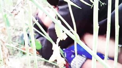 Village wali hot bhabhi chudi sarso ke kheto mai