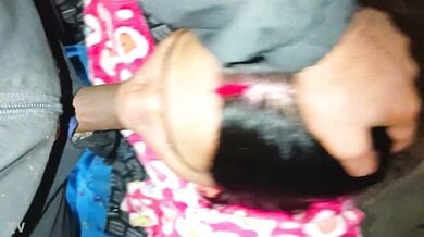 Hot bhabhi ko chusaaya apna bada lund