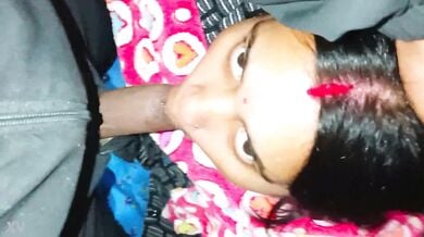 Hot bhabhi ko chusaaya apna bada lund