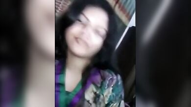 Desi bhabhi ne lover ka lund chusa aur choda