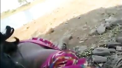 Local Indian randi ke muh me loda dala