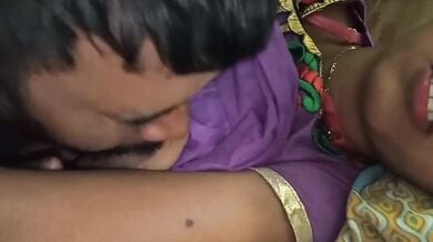 Pati ko chuchi ka doodh pila ke chud gai bhabhi