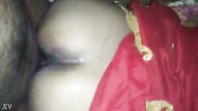 Hot village bhabhi ki gaand pakad ke chudai