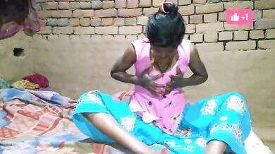 Gaanw ki dehati bhabhi chud gai bhaiya ke laude se