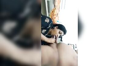Supermarket ki colleague aunty ko lund chusaya
