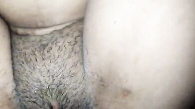 Horny desi girl ki chut me mota lund diya bf video me