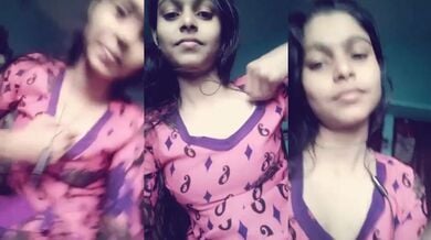 Sexy mallu babe ke boobs ka nude video call