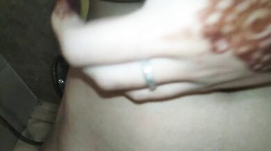 Sexy muslim ladki ke bade boobs aur hairy chut