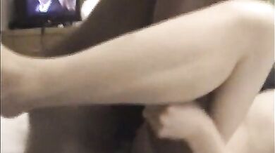 Hot chinese wife ne big black cock liya