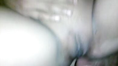 19 saal ki bangla girl ki chudai mote lund se