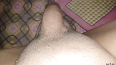 Desi bhabhi jhaant shave kar ke chudi