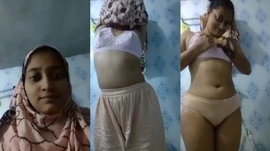 Sexy muslim bhabhi jamila ki bra panties wali selfie
