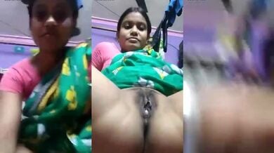 Hot village bhabhi ne online video call me chut dikhai saree nikal ke