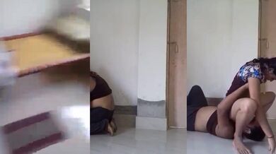 Desi ladki ki chut chat ke bf banaya boyfriend ne