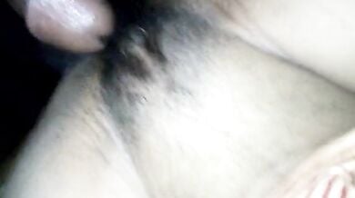 Sexy desi kamwali ne paise le ke driver se chudwaya