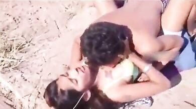 Desi sexy ladki ki romantic chudai video