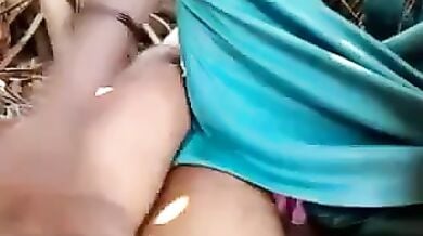 Saanwli village bhabhi sucksex chut chudai movie