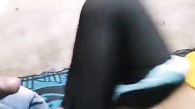 Chudai karwai bhabhi ne pati ke dost ke paas