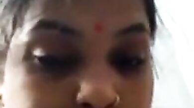 Chachi ki chut aur gaand wali nude video call