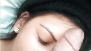 Hot Indian girlfriend sexy blowjob vidoe