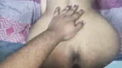 Mami ki hairy desi chut uncle ne chod di
