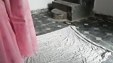 Bhabhi ne mistri ka lund liya