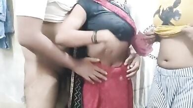 Rakhel ne apni bahan chudai lover ke pas