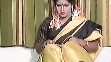 Indian MILF sexy blouse movie