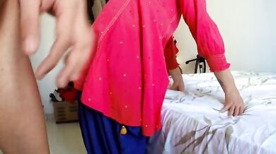 Bhabhi ki salwar utar ke chut chudai