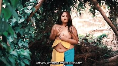 Busty bengali boudi hot saree