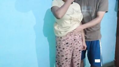 Badi chuchi wali kamwali ki chudai