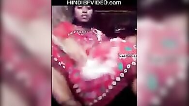 Sexy village bhabhi ki chut ki khujli
