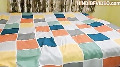 Lotion laga ke gaand marwai dehati bhabhi ne