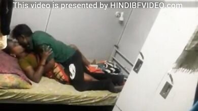 Hospital me safai wali aunty ki chudai